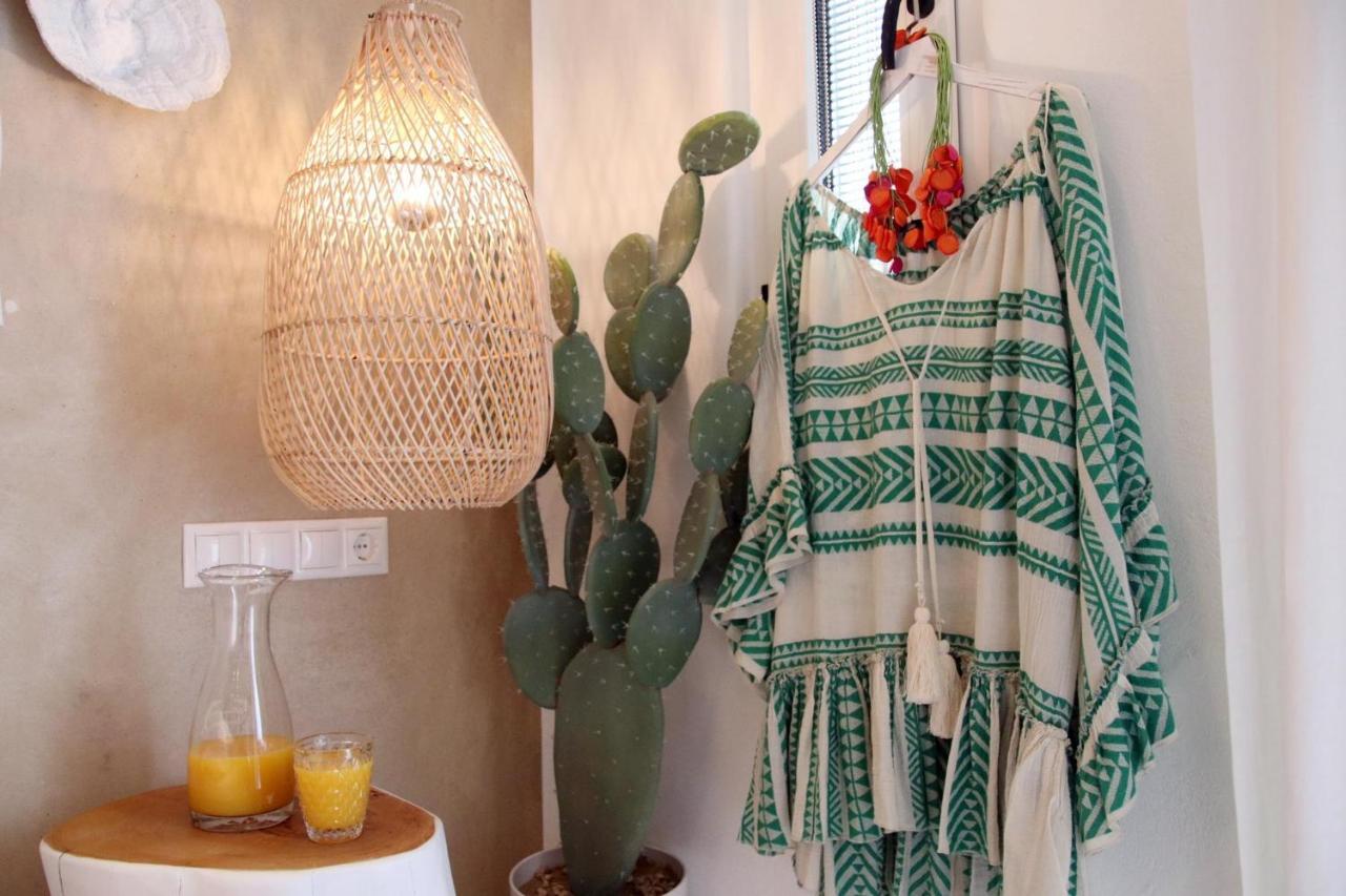 Narcissus Luxury Suites Naxos City Ngoại thất bức ảnh