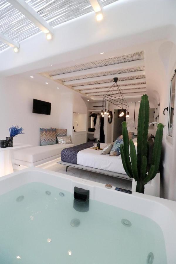 Narcissus Luxury Suites Naxos City Ngoại thất bức ảnh