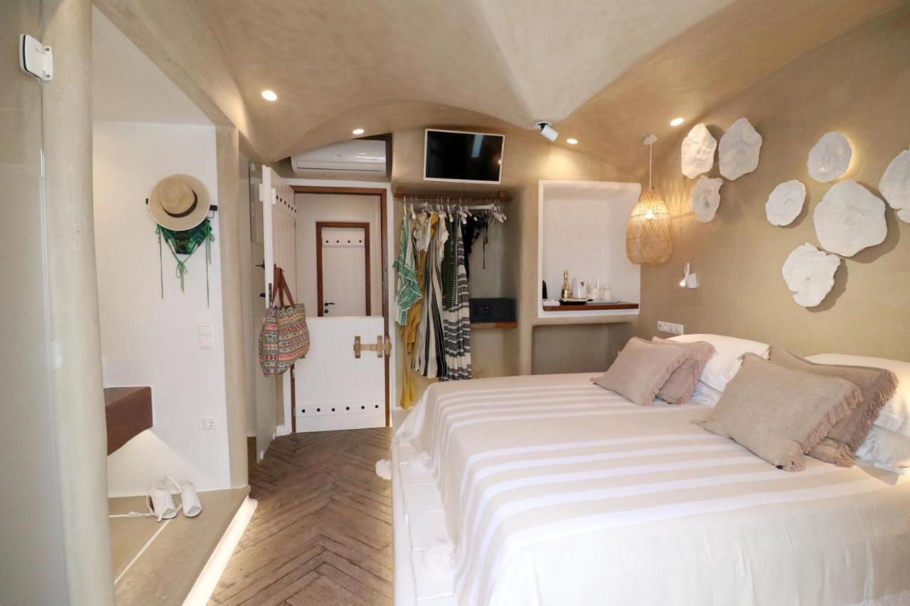 Narcissus Luxury Suites Naxos City Ngoại thất bức ảnh