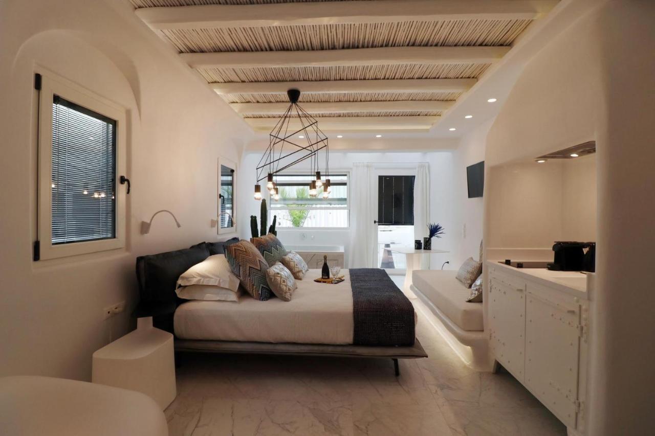 Narcissus Luxury Suites Naxos City Ngoại thất bức ảnh