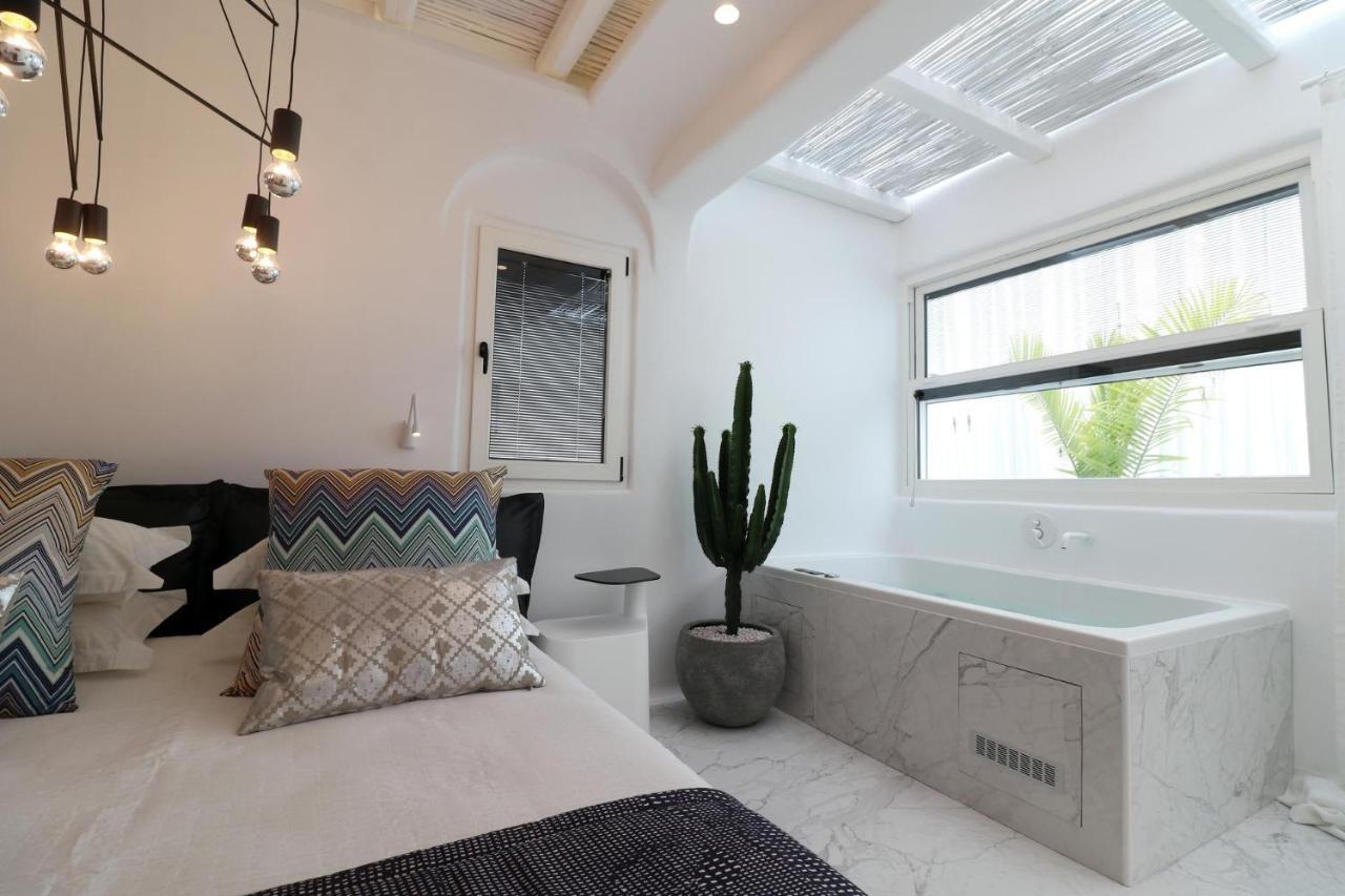 Narcissus Luxury Suites Naxos City Ngoại thất bức ảnh