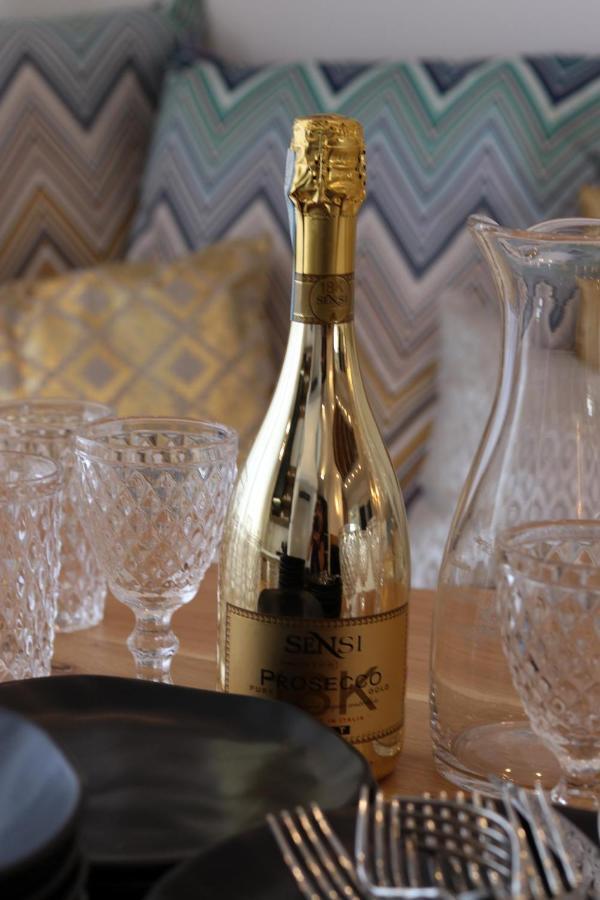 Narcissus Luxury Suites Naxos City Ngoại thất bức ảnh