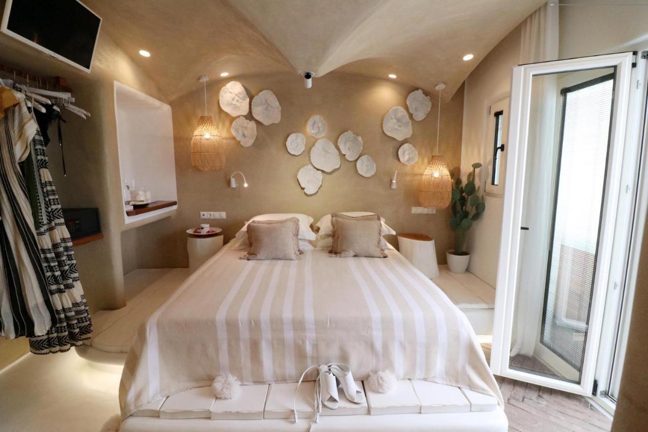 Narcissus Luxury Suites Naxos City Ngoại thất bức ảnh